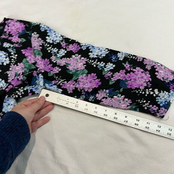Talbots Lavender‎ Black Floral Waist Tie Blouse - Picture 6 of 8